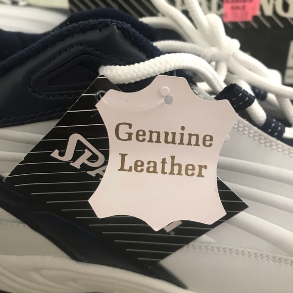 Spalding • Vortex 2 shoe - Picture 4 of 7